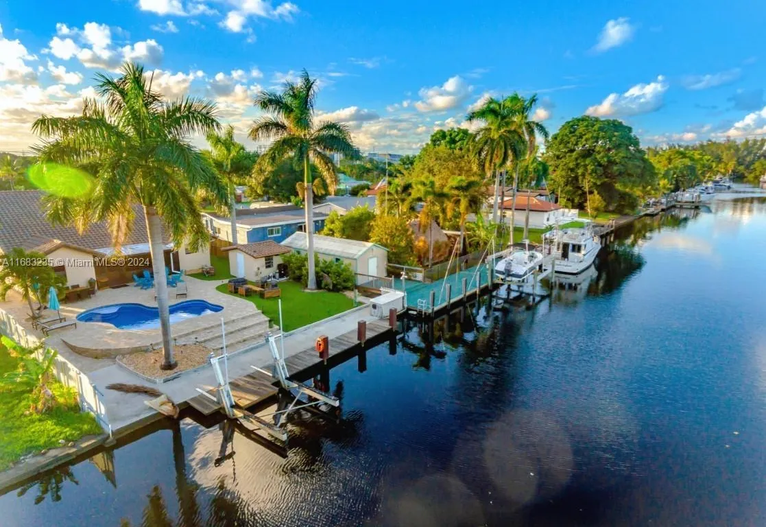 4732 SW 35th Ave # 0, Dania Beach FL 33312