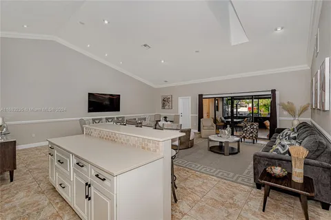 4732 SW 35th Ave # 0, Dania Beach FL 33312