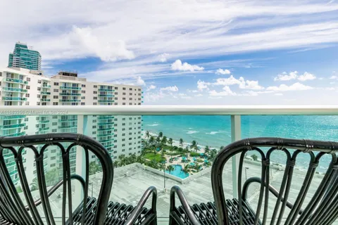 3901 S Ocean Dr # 12Z, Hollywood FL 33019