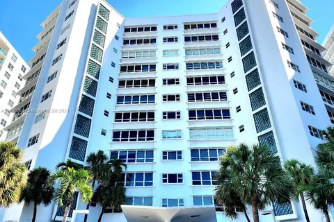 4925 Collins Ave # 9B, Miami Beach FL 33140