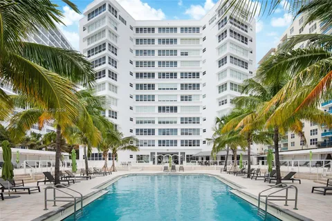 4925 Collins Ave # 9B, Miami Beach FL 33140