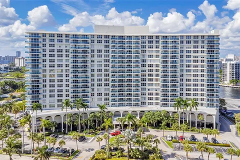 3800 S Ocean Dr # 1722, Hollywood FL 33019