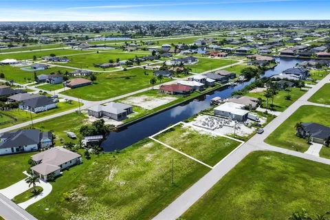 1531 NW 34TH AVE, Cape Coral FL 33993