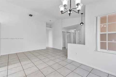 15680 NW 14th Ct, Pembroke Pines FL 33028