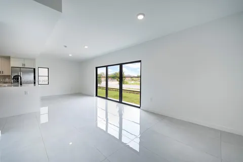 1373 NW 1 ST, Florida City FL 33034