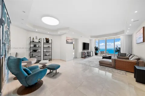 16047 Collins Ave # 2202, Sunny Isles Beach FL 33160