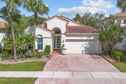 7373 NW 18th Ct, Pembroke Pines FL 33024