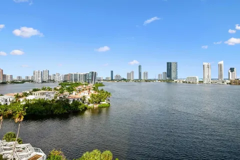 3000 Island Blvd # 1003, Aventura FL 33160