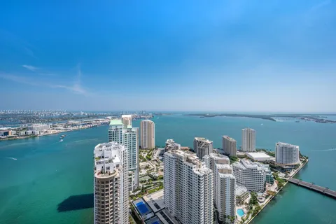 465 Brickell Ave # 5305, Miami FL 33131