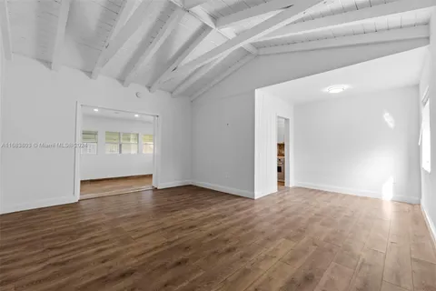 738 Fernwood Rd, Key Biscayne FL 33149