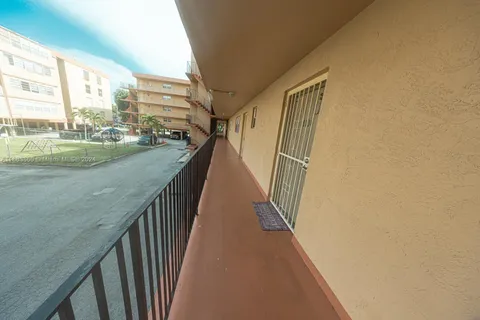 1810 W 56th St # 3108, Hialeah FL 33012