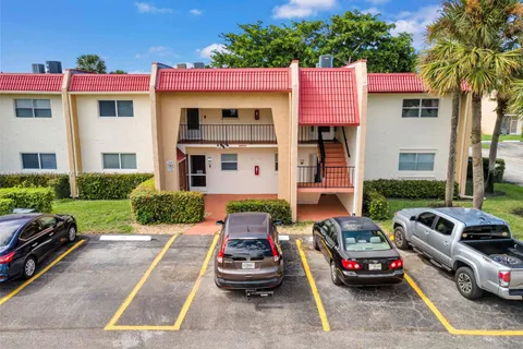 170 Lake Carol Dr # 170, West Palm Beach FL 33411