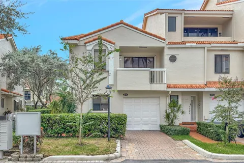 21378 Marina Cove Cir # B, Aventura FL 33180