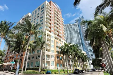 2000 N Bayshore Dr # 1403, Miami FL 33137