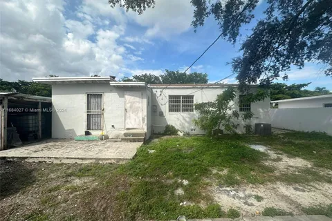 1246 Sharazad Blvd, Opa-Locka FL 33054