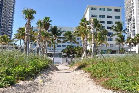 6345 Collins Ave # 535, Miami Beach FL 33141