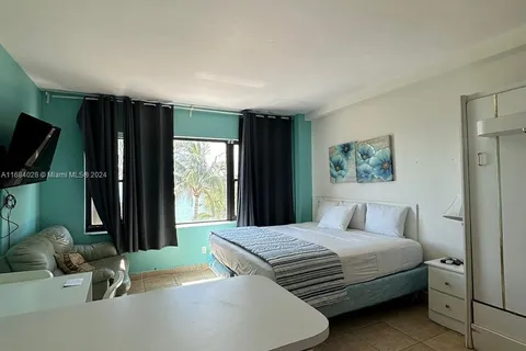 6345 Collins Ave # 535, Miami Beach FL 33141