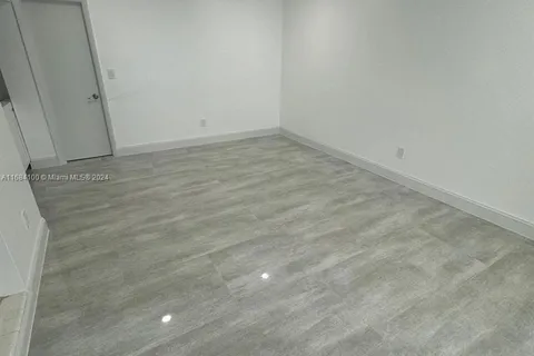 9937 SW 194th St # 1, Cutler Bay FL 33157