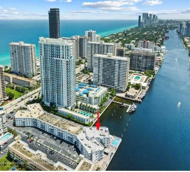 1913 S Ocean Dr # 109, Hallandale Beach FL 33009