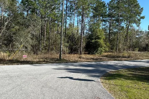 Southwest Admiral Landing Dr Dunnellon., Ocala FL 34431