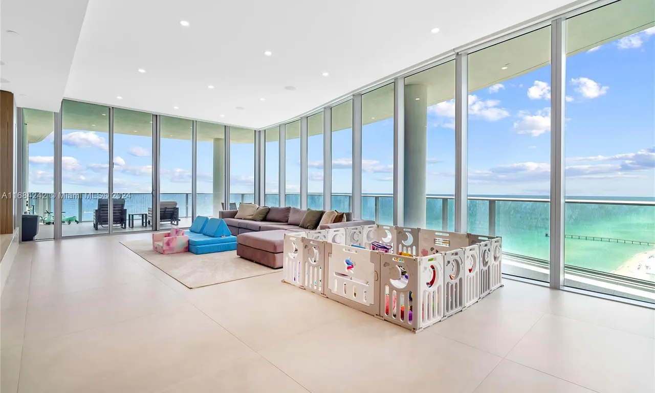 17475 Collins Ave # 2701, Sunny Isles Beach FL 33160