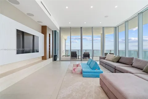 17475 Collins Ave # 2701, Sunny Isles Beach FL 33160