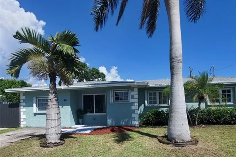 421 NE 39th St, Deerfield Beach FL 33064