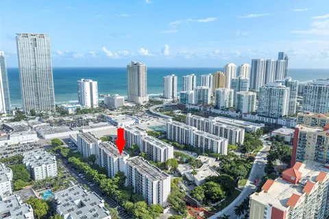 17021 N Bay Rd # 701, Sunny Isles Beach FL 33160