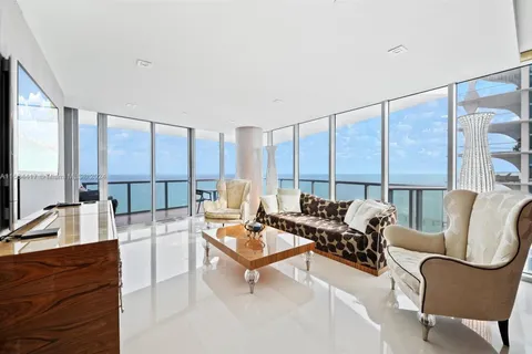 17001 Collins Ave # 2501, Sunny Isles Beach FL 33160