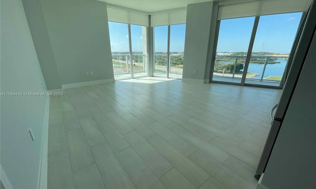 2000 Metropica Way # 804, Sunrise FL 33323