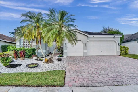 1254 Ginger Circle, Weston FL 33326