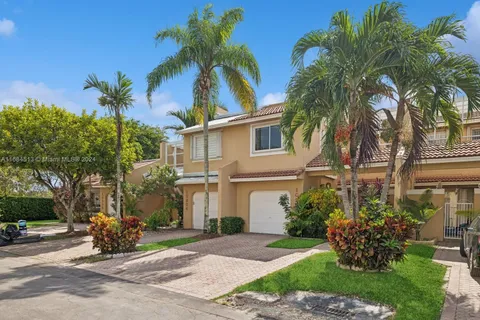 10208 NW 51st Ter # 10208, Doral FL 33178