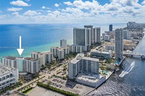 3725 S Ocean Dr # 1414, Hollywood FL 33019