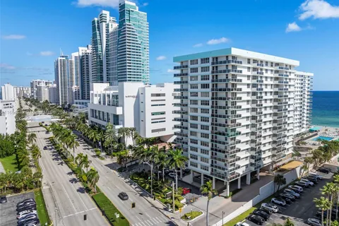 3725 S Ocean Dr # 1414, Hollywood FL 33019