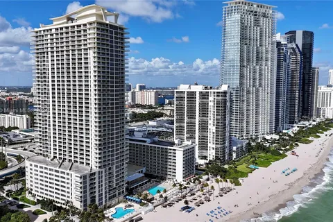 16699 Collins Ave # 2204, Sunny Isles Beach FL 33160