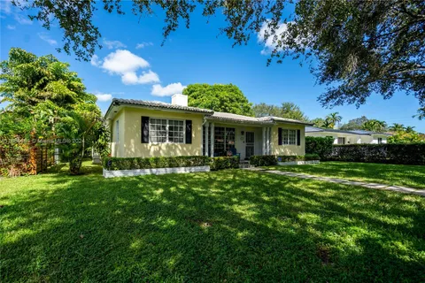 153 NE 109th St, Miami Shores FL 33161