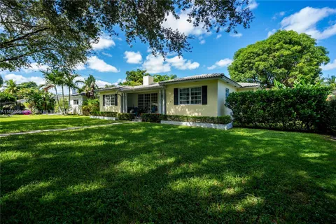 153 NE 109th St, Miami Shores FL 33161