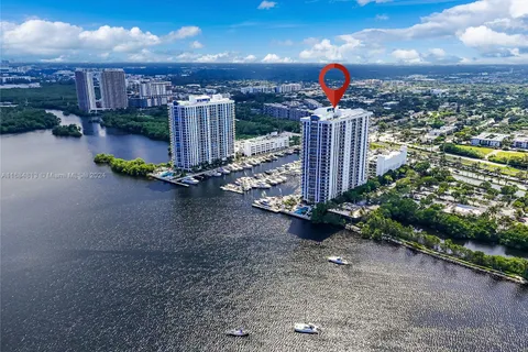 17301 Biscayne Blvd # 304, North Miami Beach FL 33160