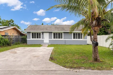 3413 SW 12th Ct, Fort Lauderdale FL 33312