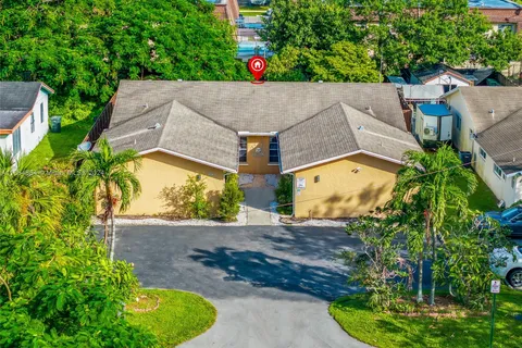 4475 SW 54th Ct, Dania Beach FL 33314