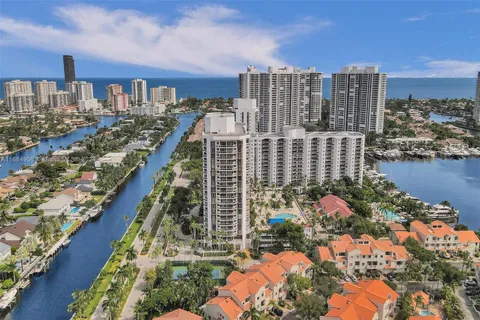 3600 Yacht Club Dr # 1904, Aventura FL 33180