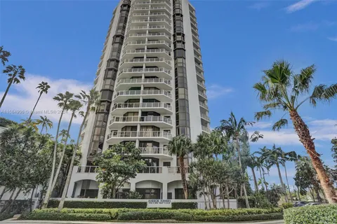 3600 Yacht Club Dr # 1904, Aventura FL 33180