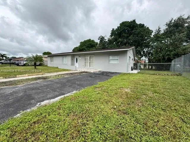 3270 NW 197th St # 0, Miami Gardens FL 33056