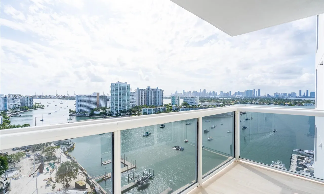 1800 Sunset Harbour Dr 1902/4 Dr, Miami Beach FL 33139