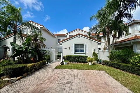 1506 Yellowheart Way, Hollywood FL 33019