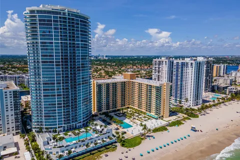2501 S OCEAN DR, Hollywood FL 33019