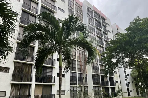 17011 N Bay Rd # 801, Sunny Isles Beach FL 33160