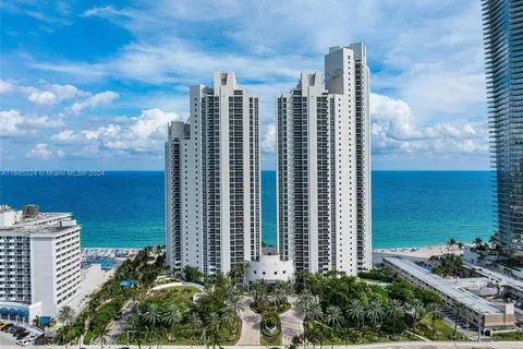 19111 Collins Ave # 6, Sunny Isles Beach FL 33160