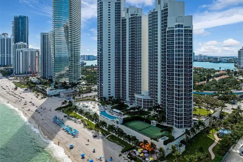 19111 Collins Ave # 6, Sunny Isles Beach FL 33160