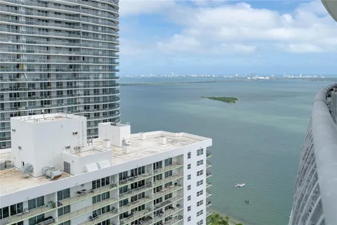 1750 N Bayshore Dr # 4411, Miami FL 33132